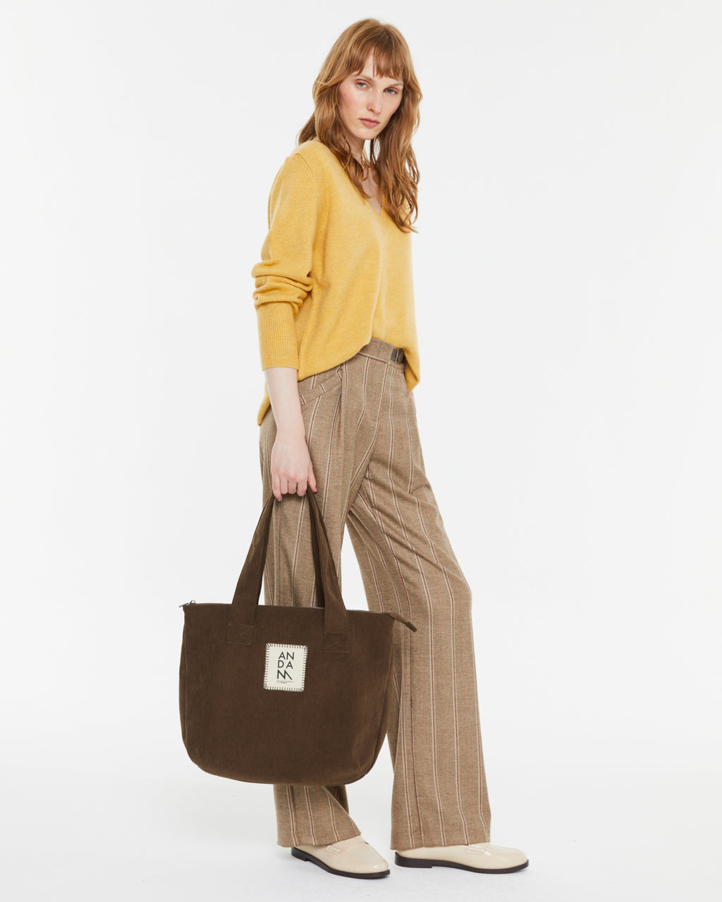 Bolso de mano de mujer de pana con cremallera