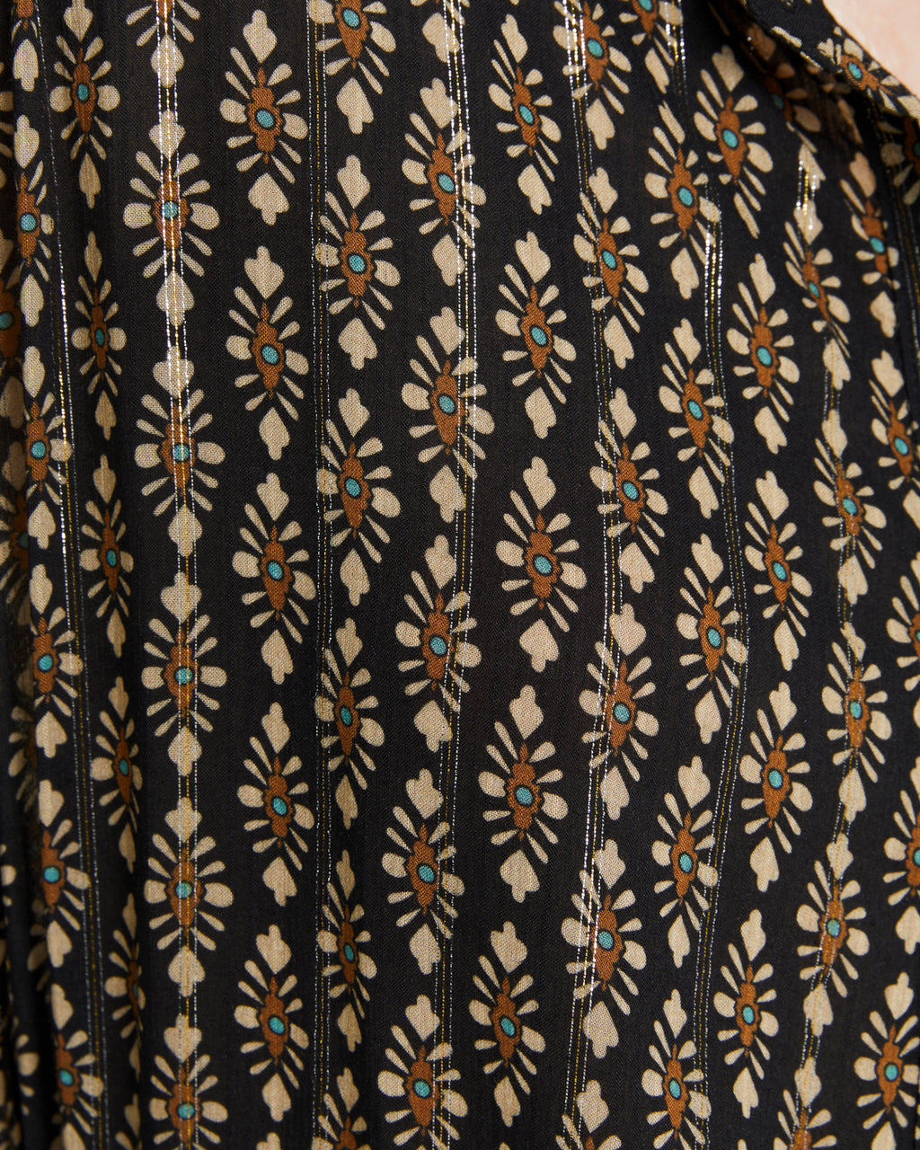 Camisa de mujer estampada cuello camisero