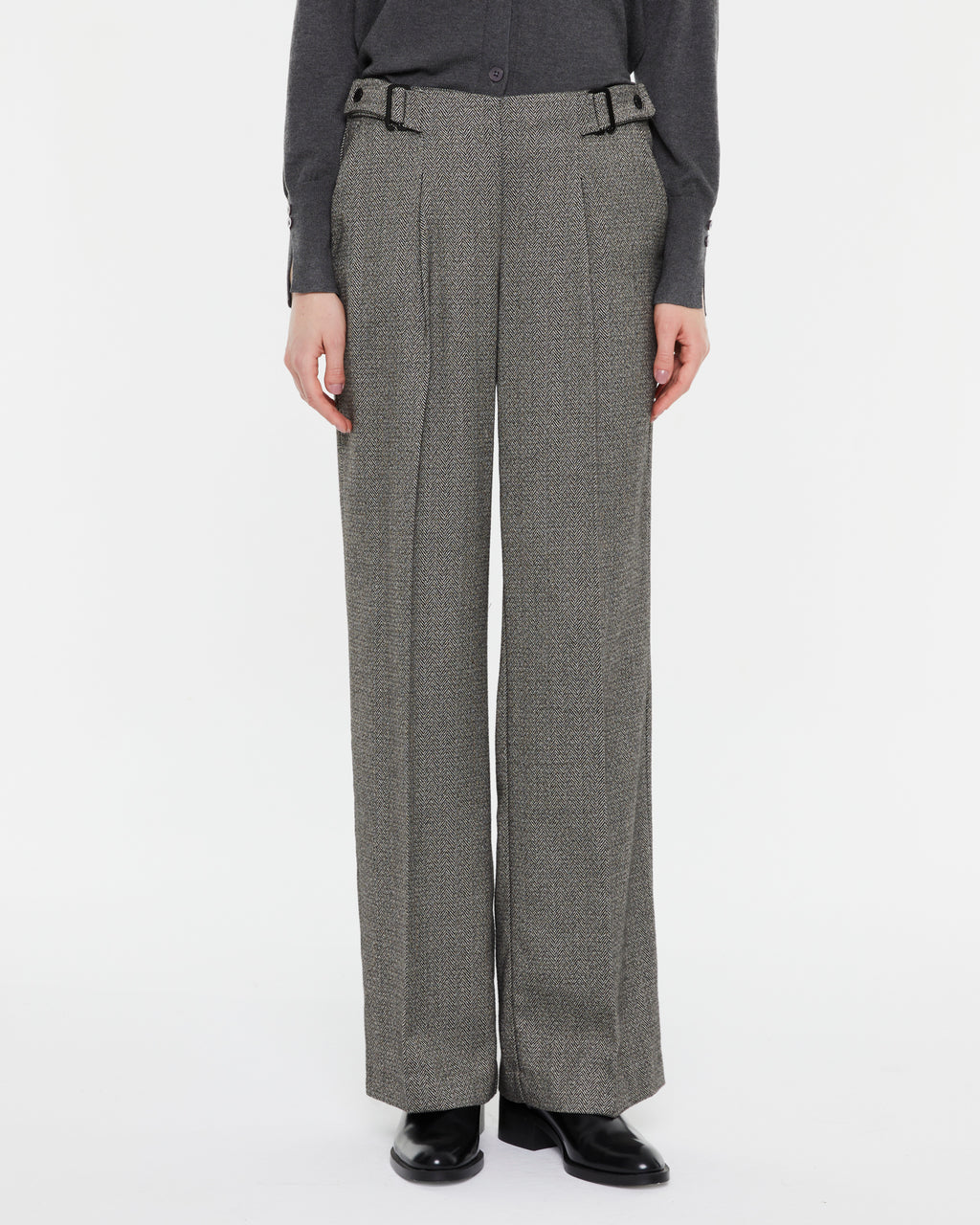 Pantalón de mujer ancho con pinzas de tiro alto