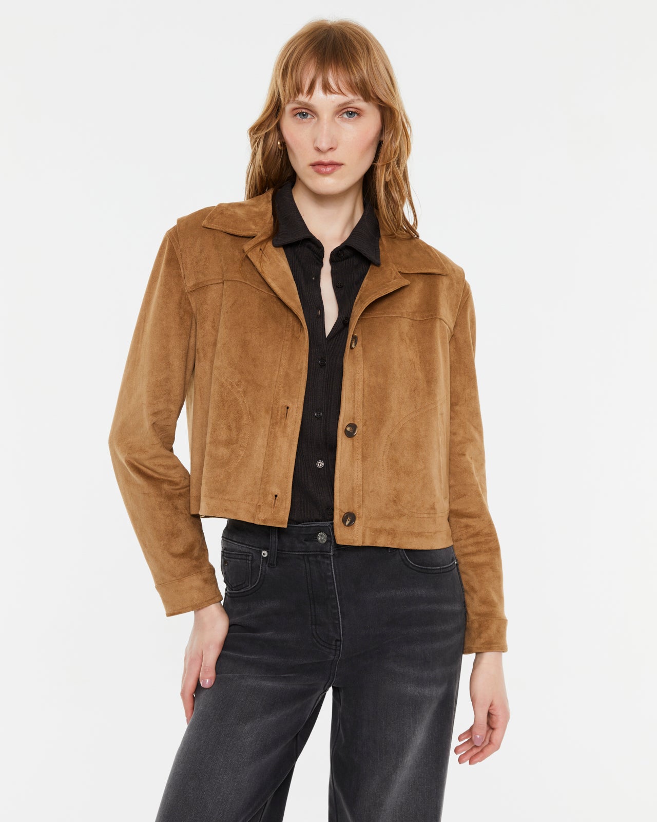 Kurze Damenjacke aus gefüttertem Öko-Wildleder