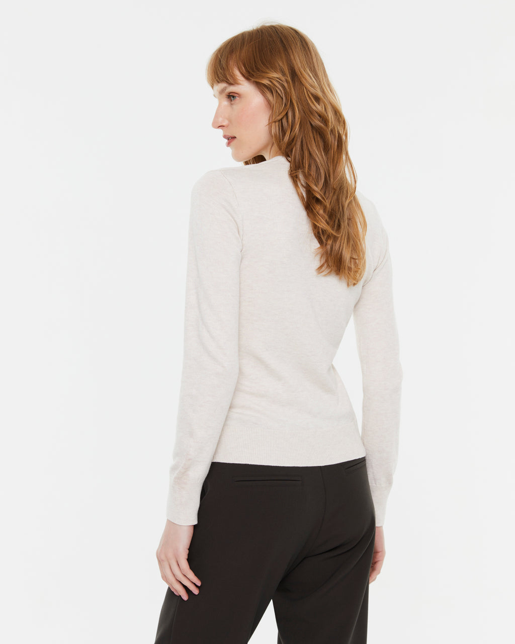 Jersey de mujer punto fino escote pico