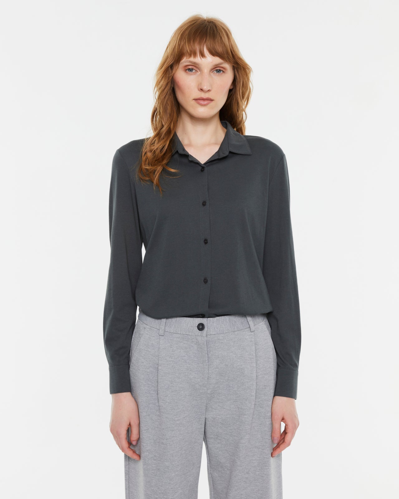 Women's plain knit shirt