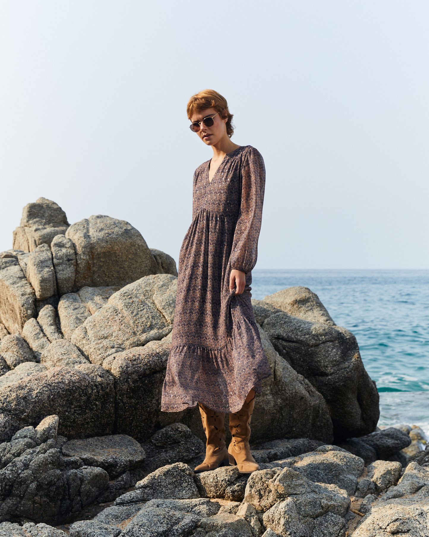 Vestido midi estampado con volante