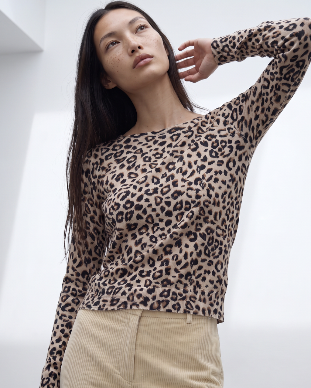 Jersey de punto fino estampado cuello redondo manga larga