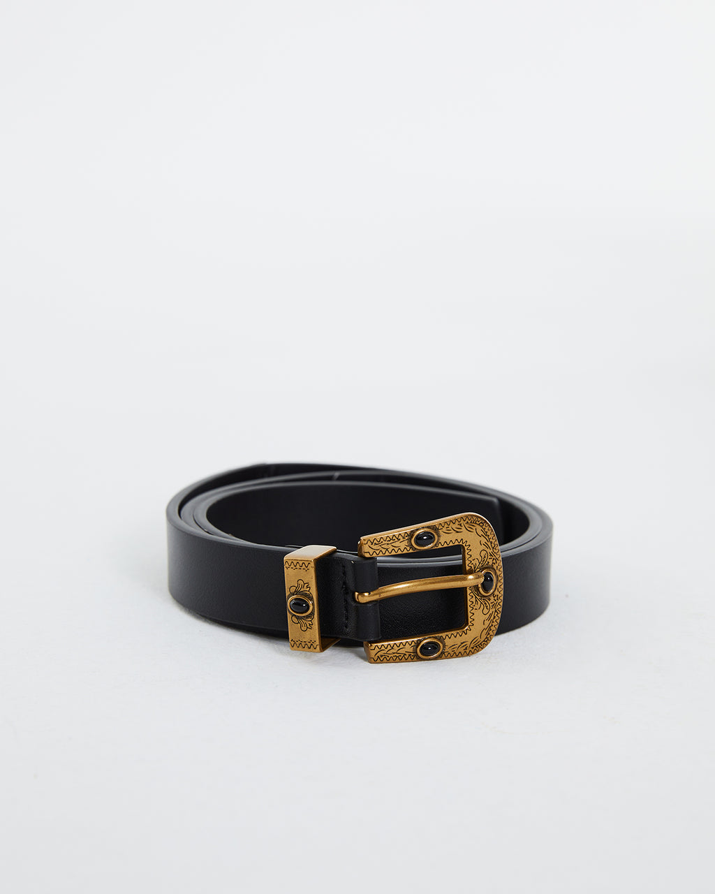 Women's belt with gold buckle.