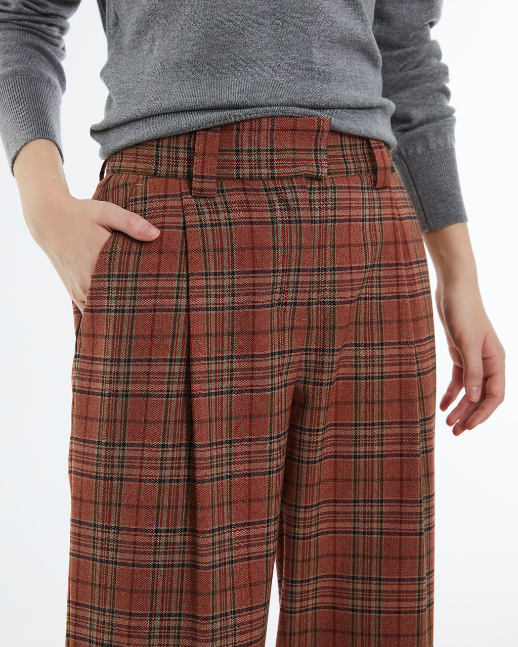 Women's wide-leg trousers, checkered print, high waist.