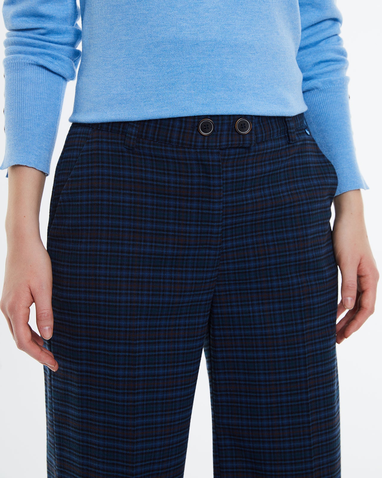 Women's wide-leg trousers, high waist, checkered print.