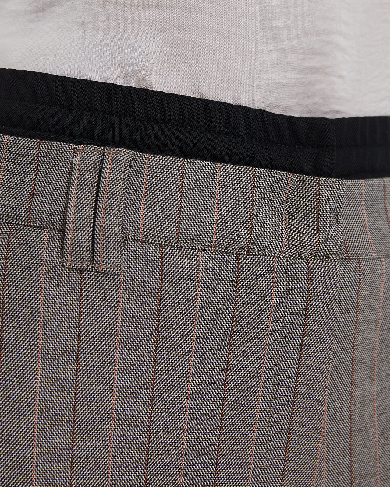 Women's straight trousers, high waist, stripe print.