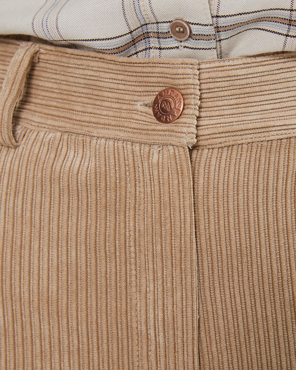 Women's wide-leg corduroy pants, high waist, five pockets.