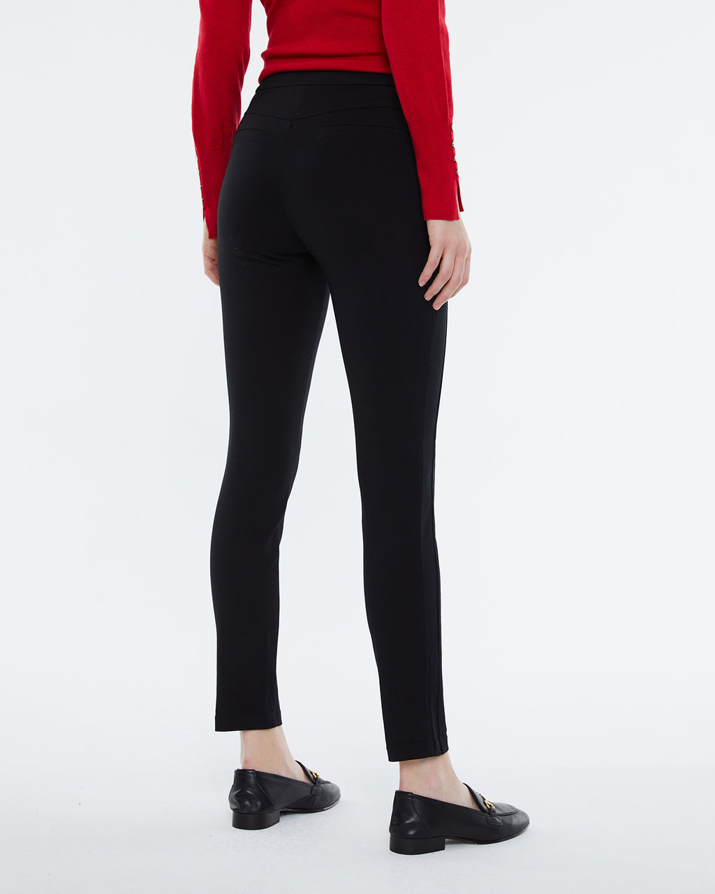 Damen-Leggings mit stumpfem Stich und elastischem Bund.