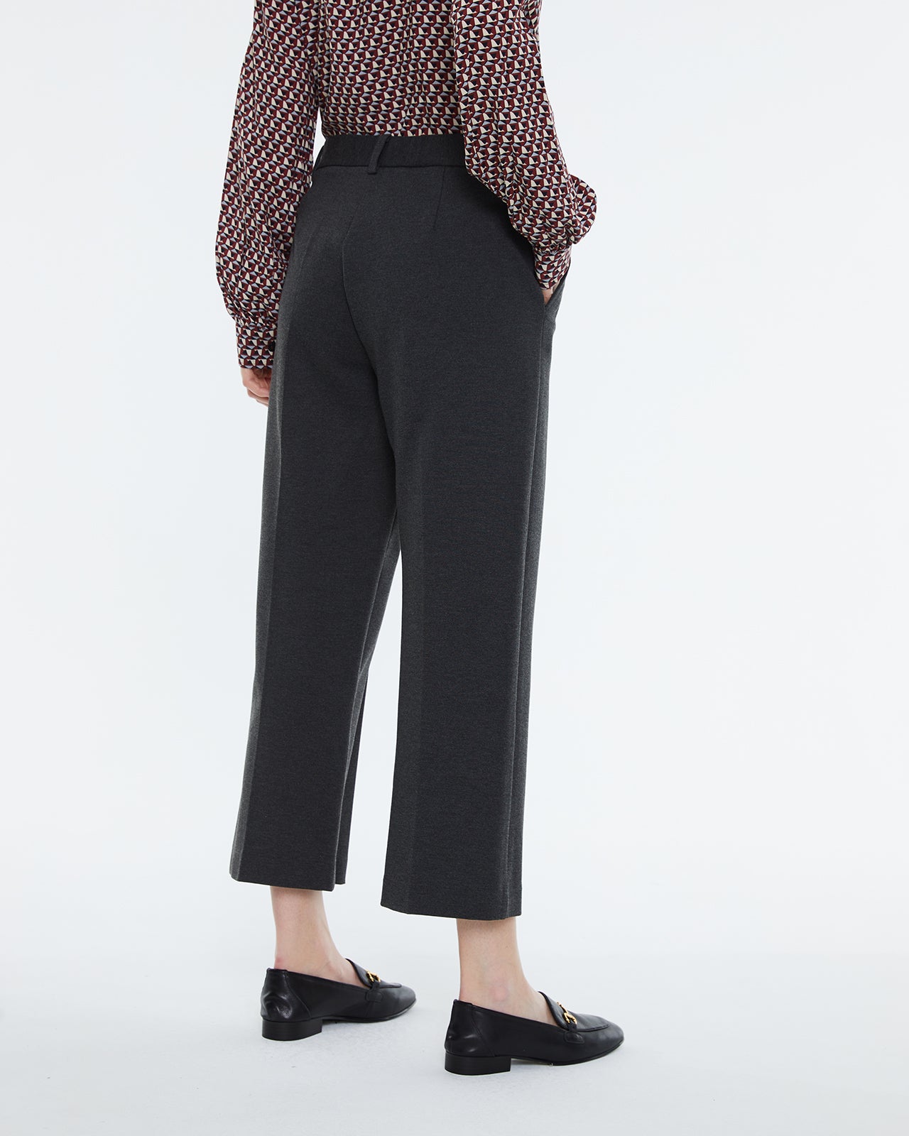 Women's culottes in Roman stitch, high waist, elastic waist.