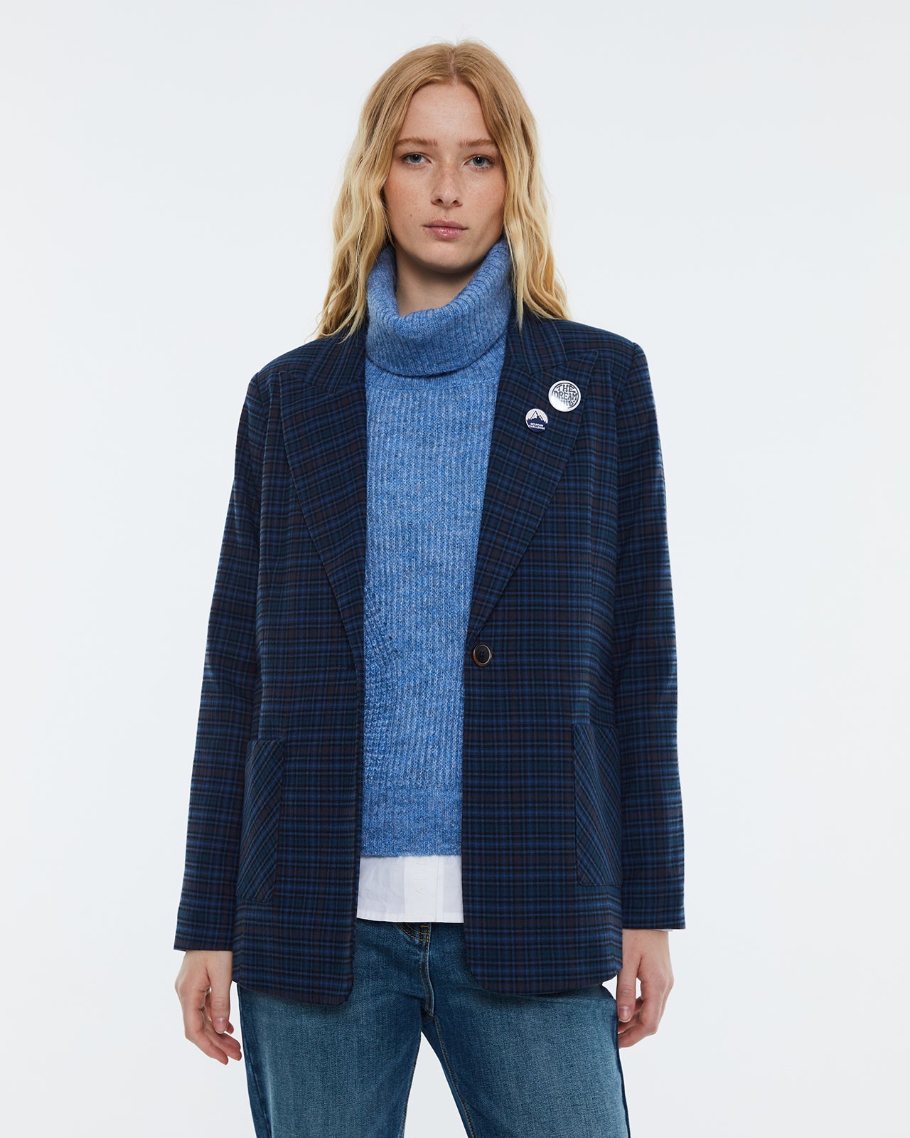 Women's checked print blazer.