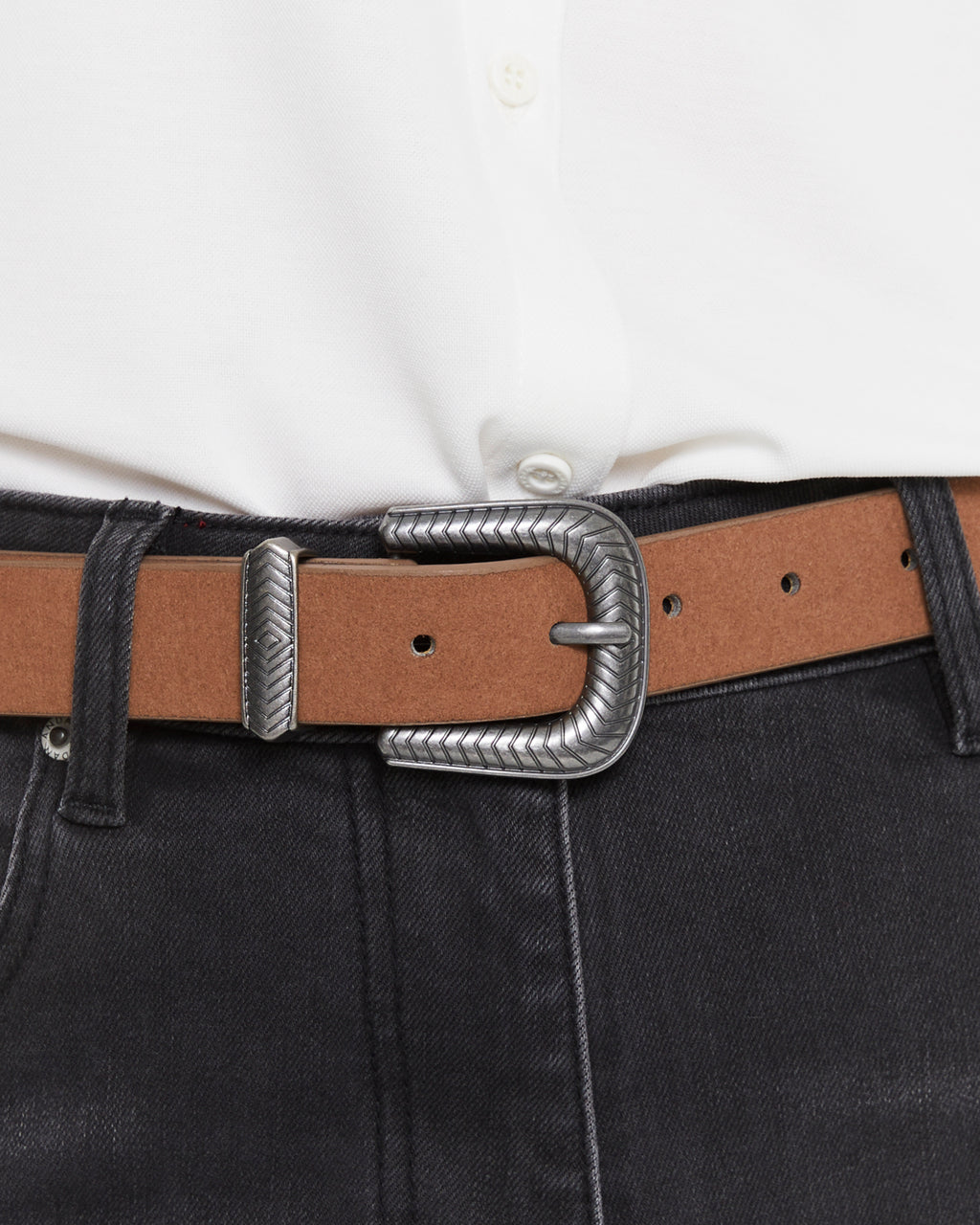 Gürtel mit quadratischer Schnalle aus Öko-Leder