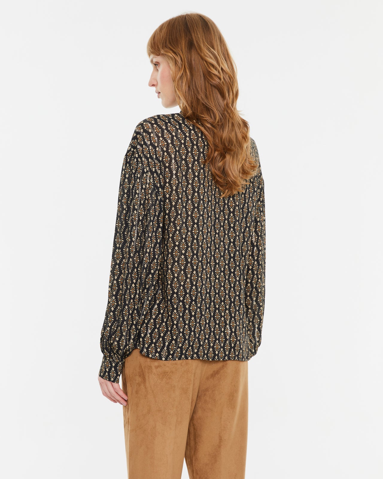 Camisa de mujer estampada cuello camisero