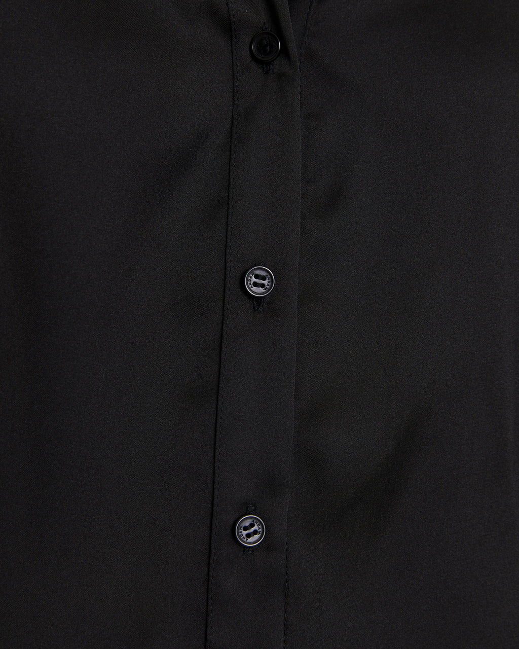 Camisa de mujer satinada de manga larga