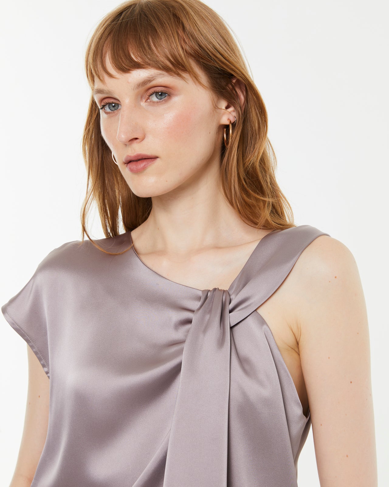 Asymmetrisches Satin-Damentop