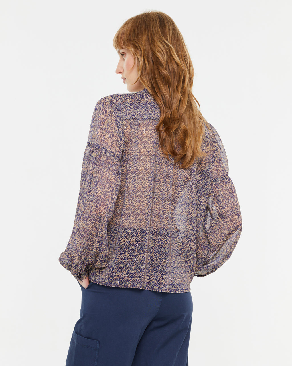 Camisa de mujer estampada cuello camisero