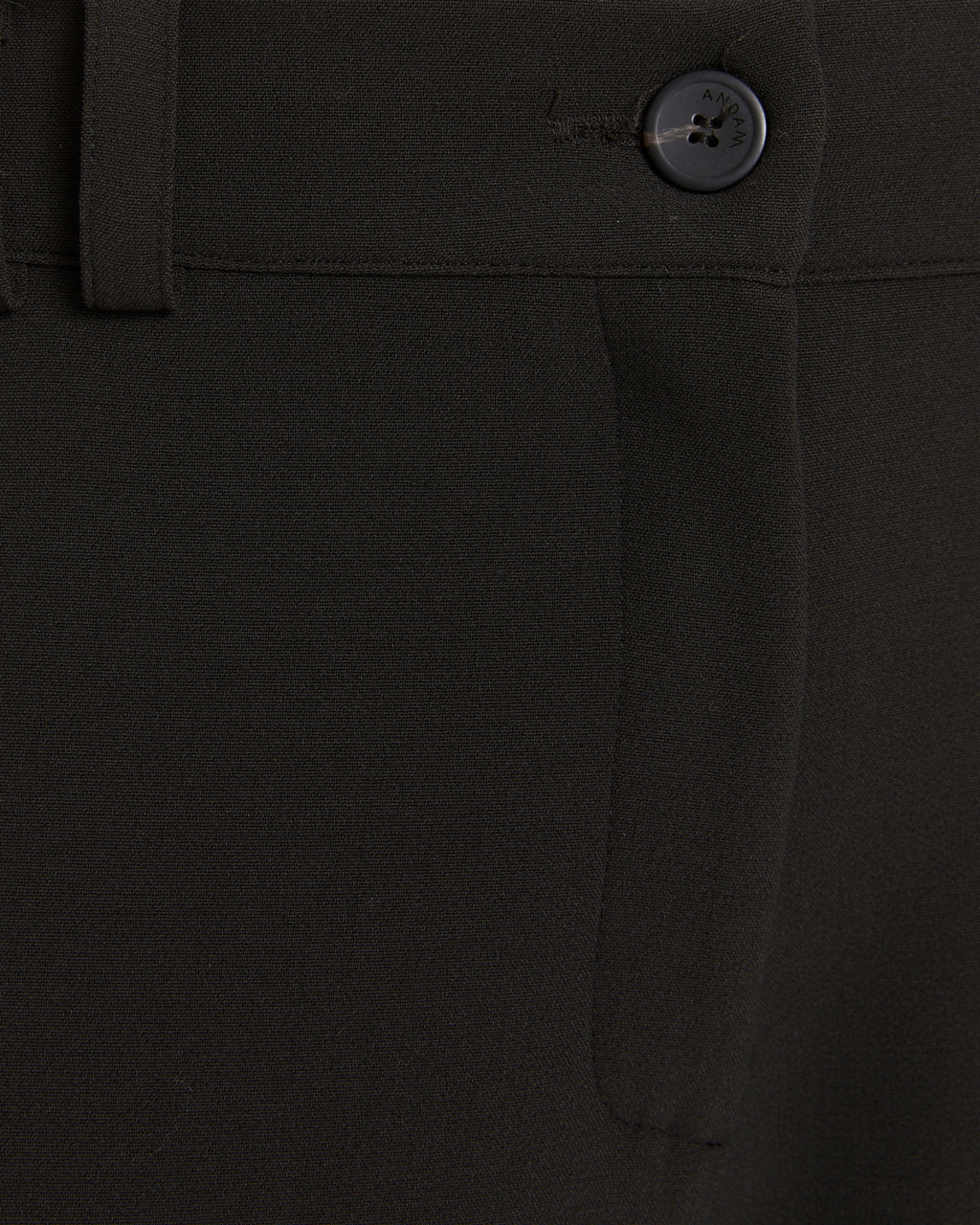 Women's carrot-style trousers with elastic waistband