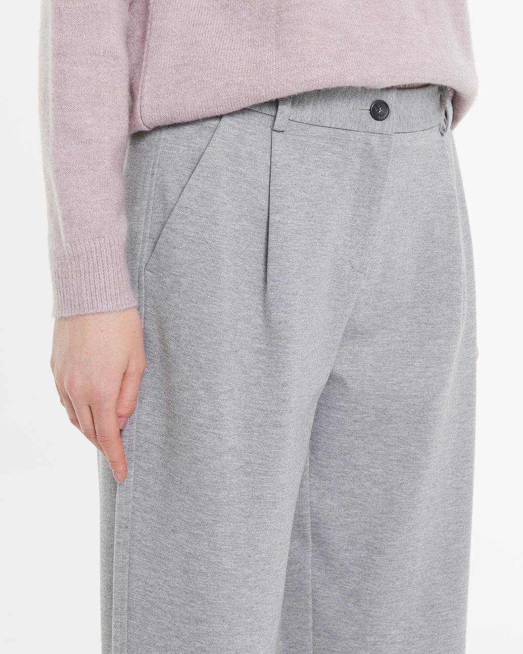 Pantalón ancho de mujer de punto con pinzas