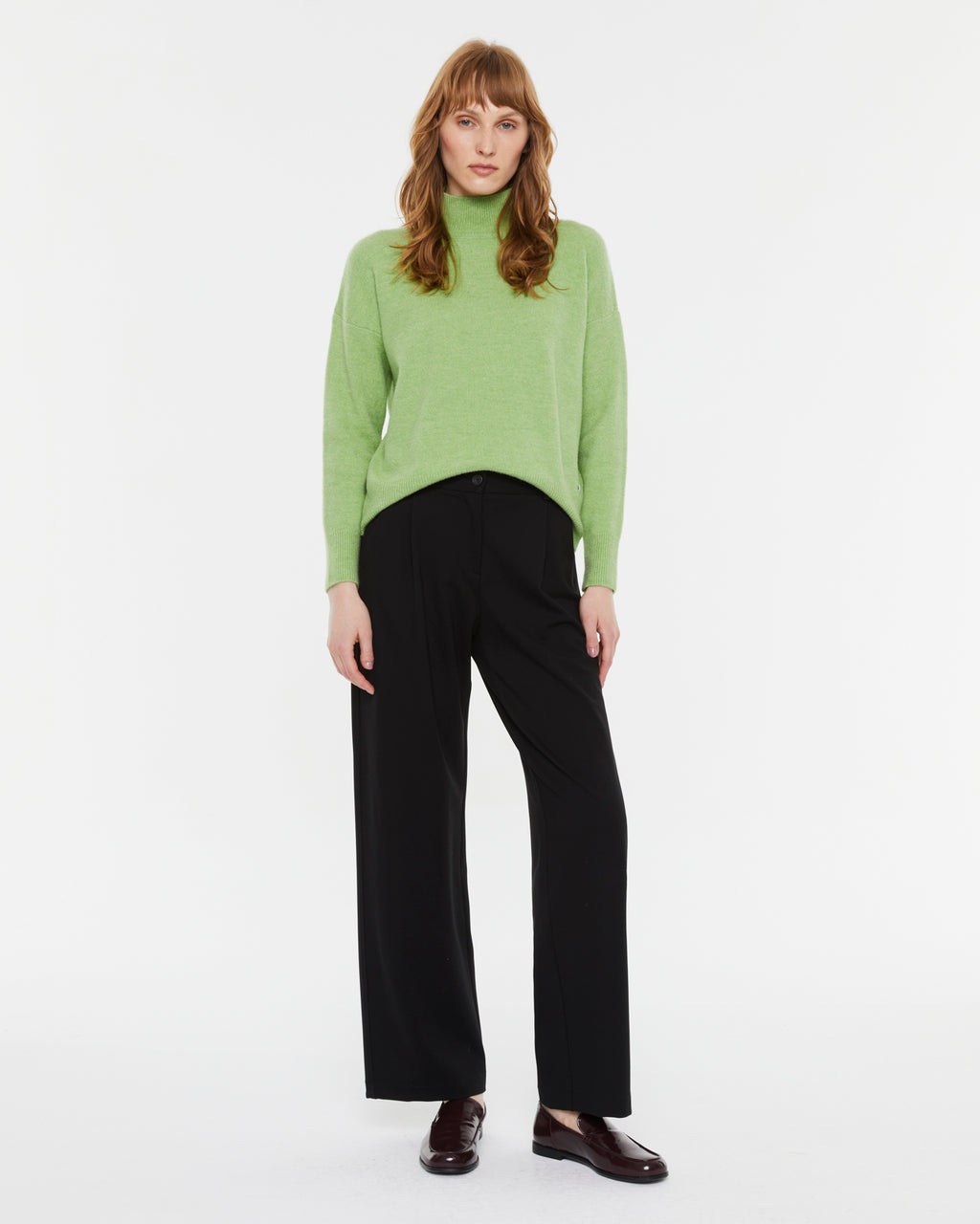 Weite Strickhose mit Bügelfalten für Damen