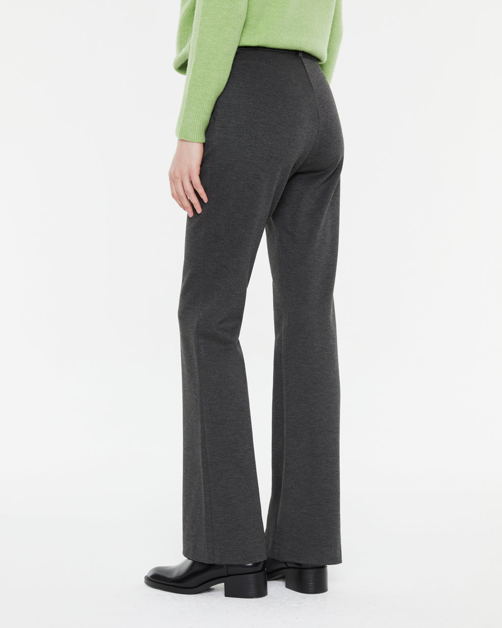Pantalón campana de mujer en punto liso de tiro alto
