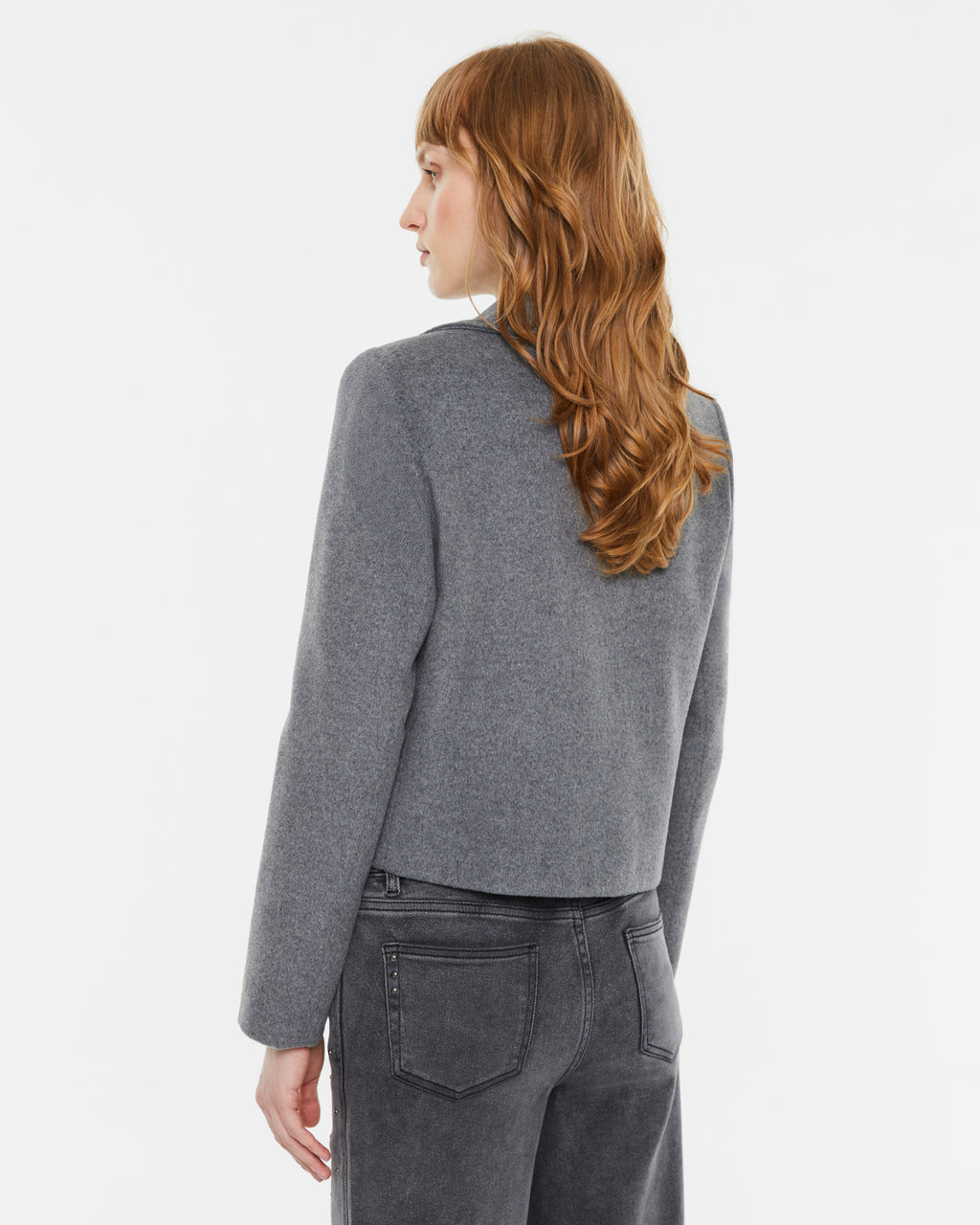 Short women's lined cloth jacket