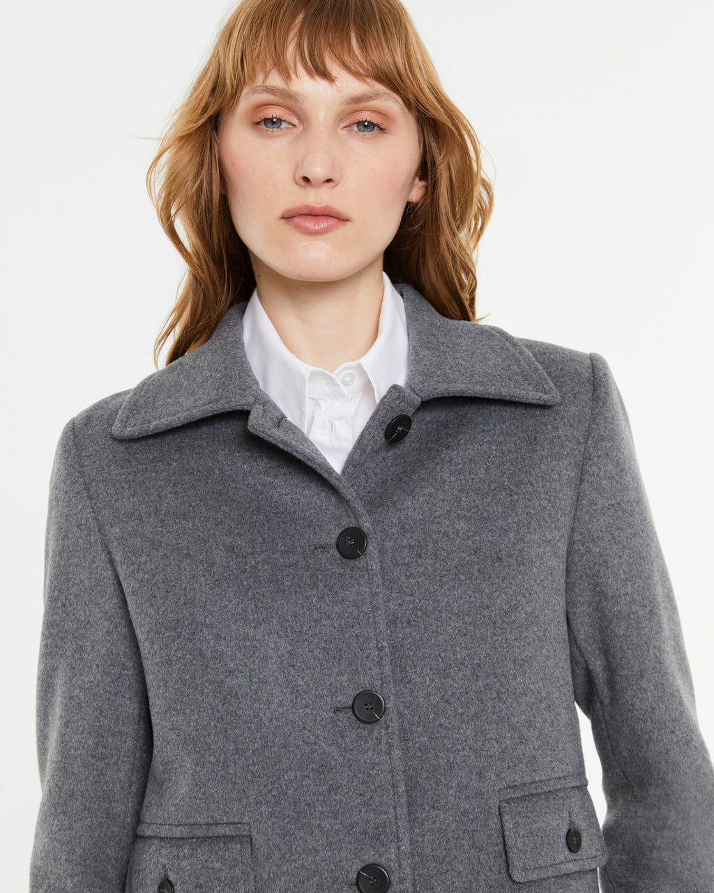 Short women's lined cloth jacket