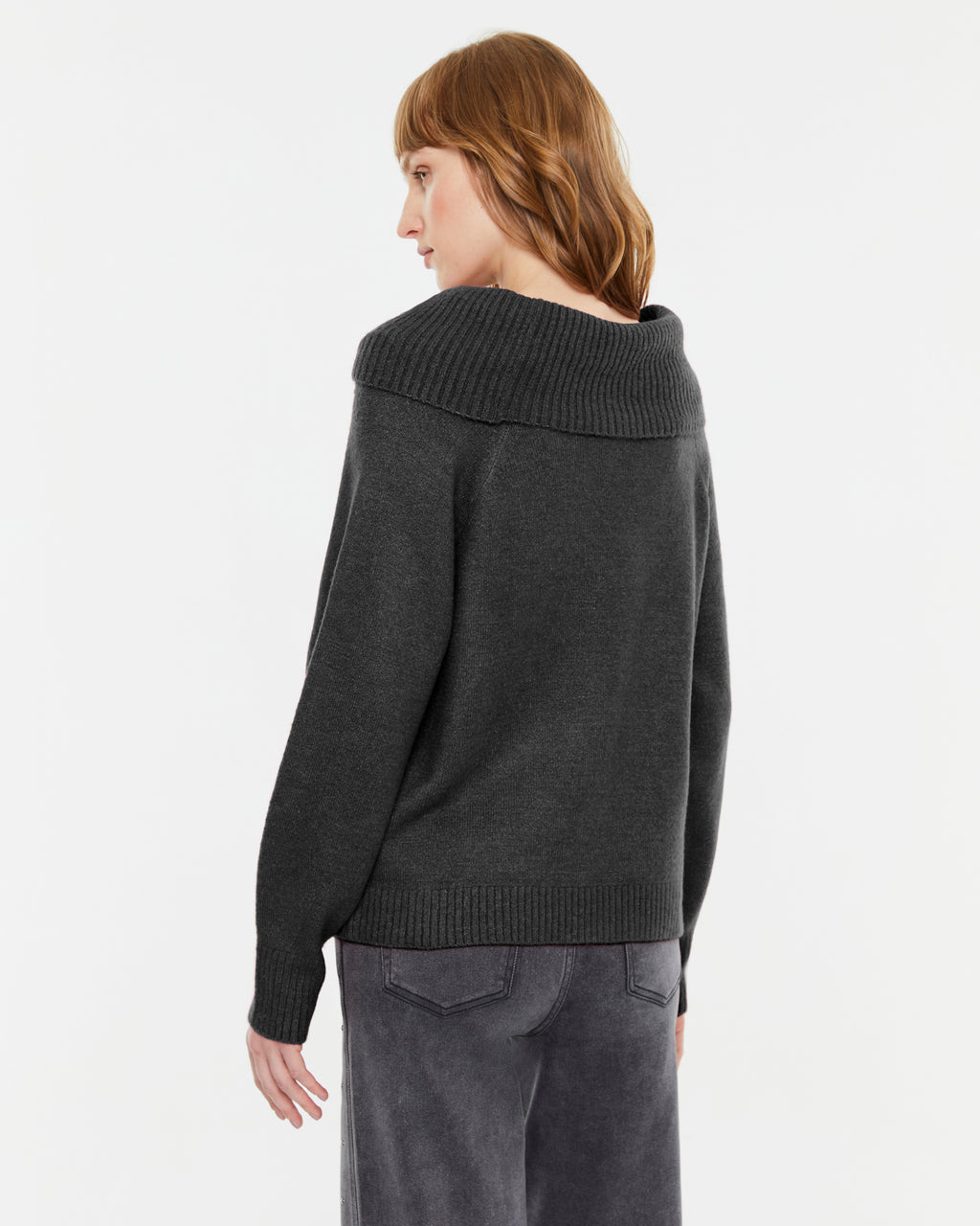 Damenpullover mit Bardot-Ausschnitt