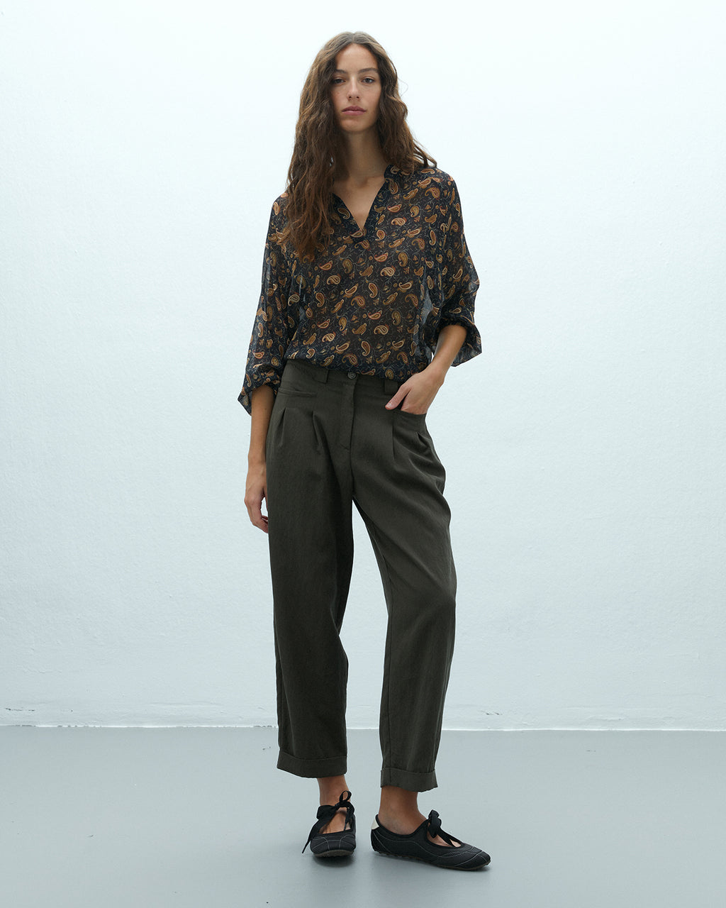 Blusa de mujer estampada cuello mao manga larga