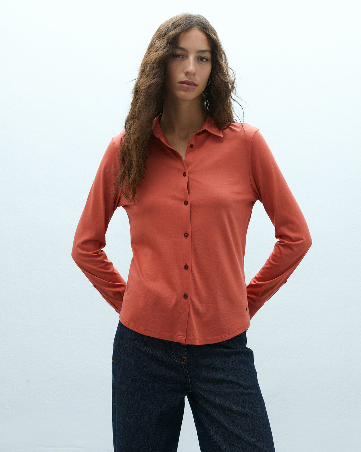 Camisa de mujer en punto liso manga larga