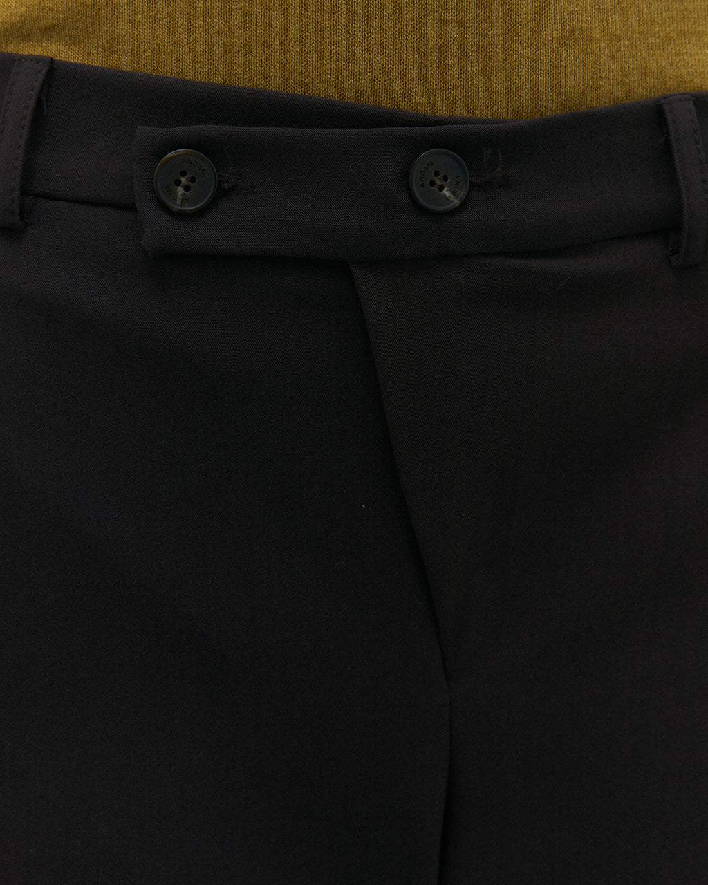 Pantalón recto de mujer elástico