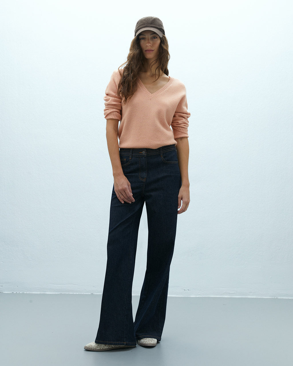 Jersey de mujer básico cuello pico