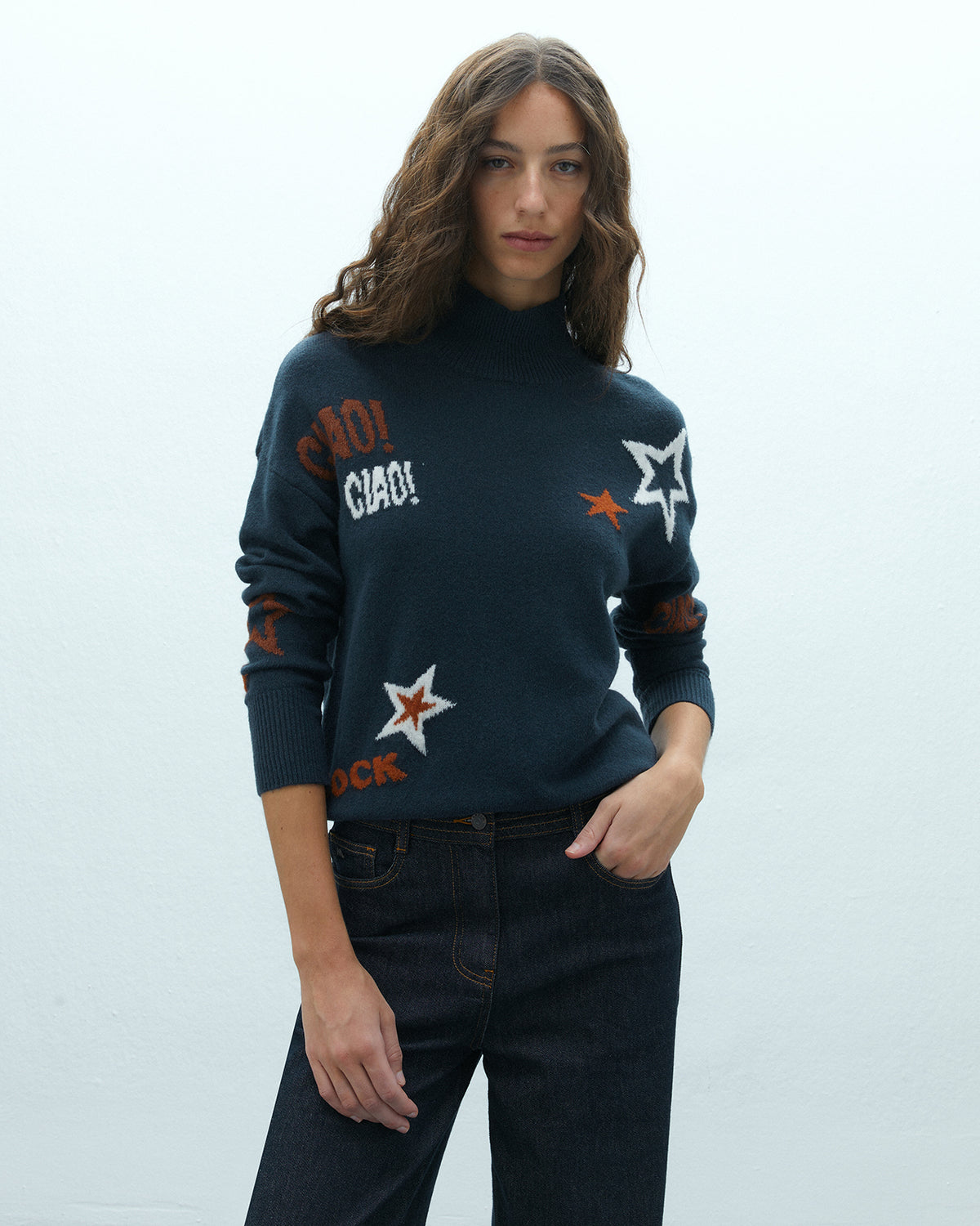 Jersey de mujer cuello perkins distintos motivos estampados