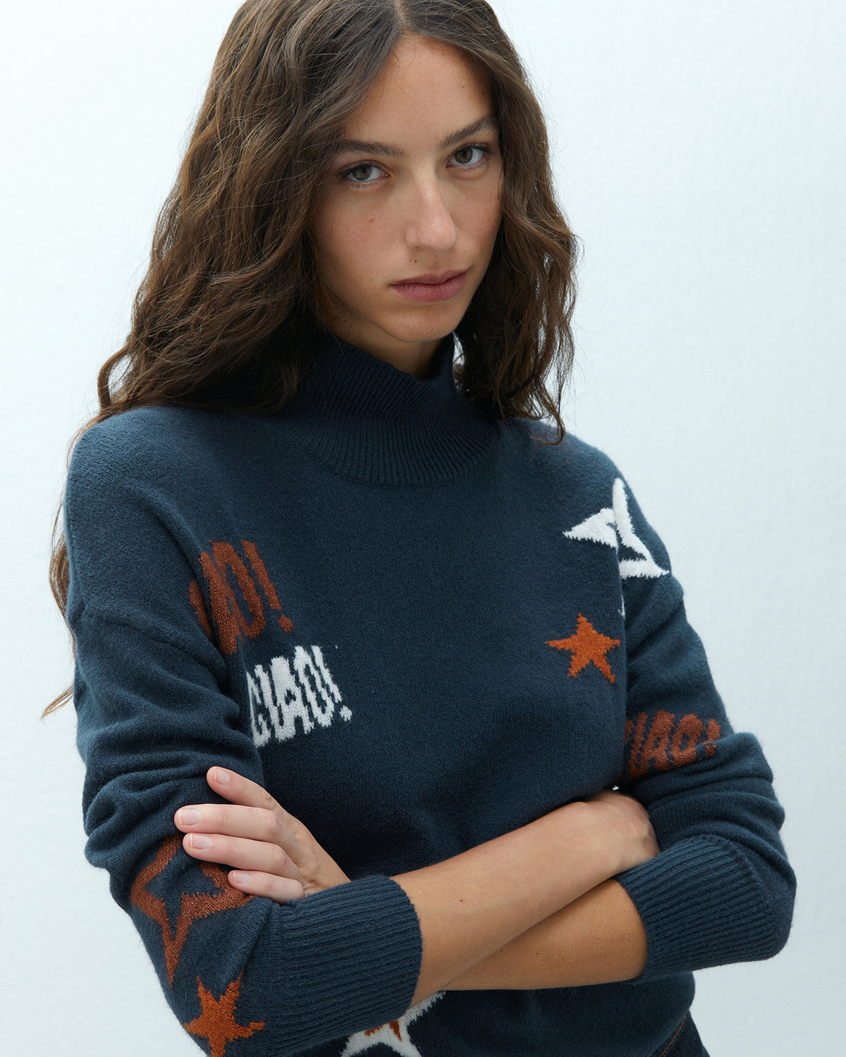 Jersey de mujer cuello perkins distintos motivos estampados
