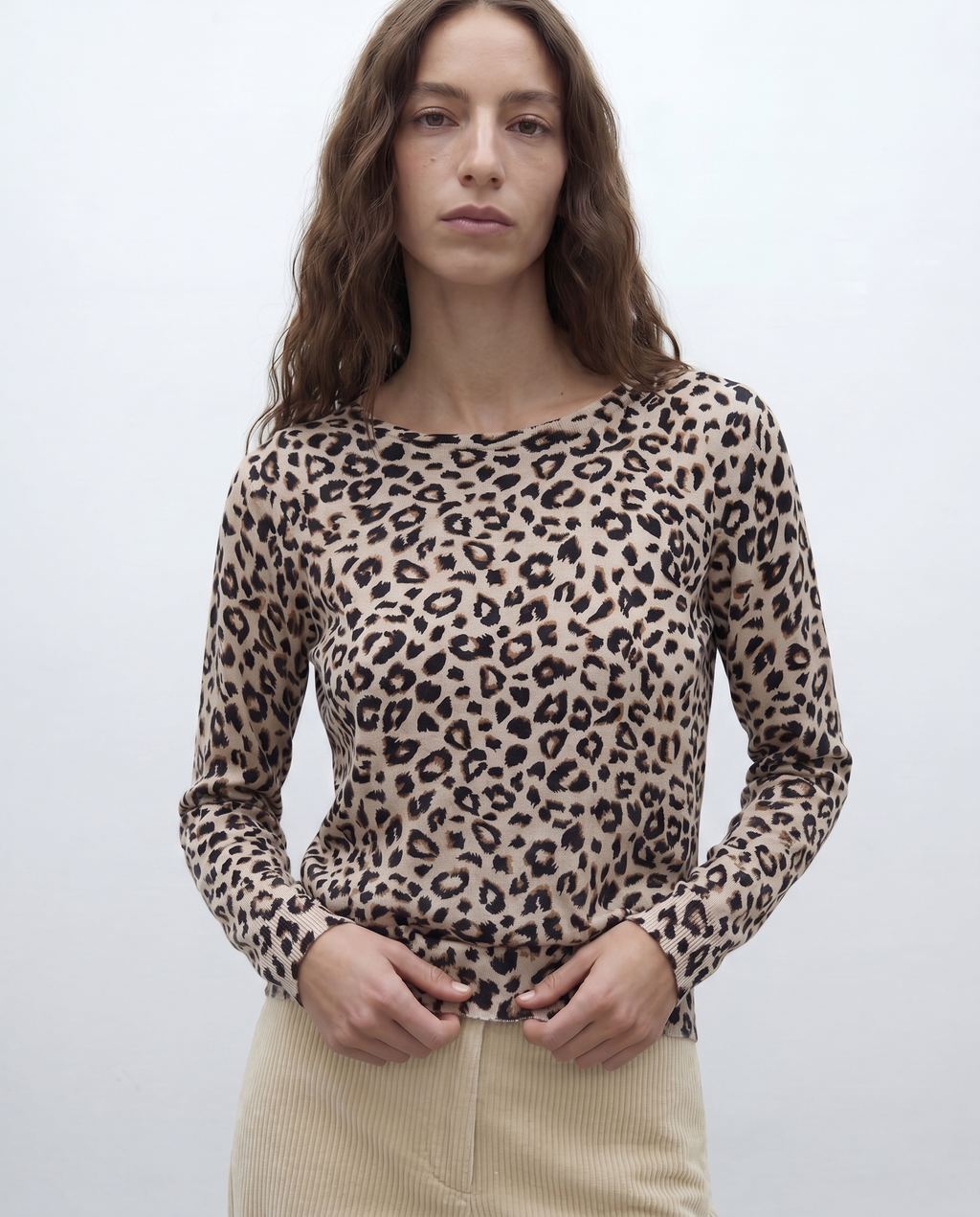 Jersey de punto fino estampado cuello redondo manga larga
