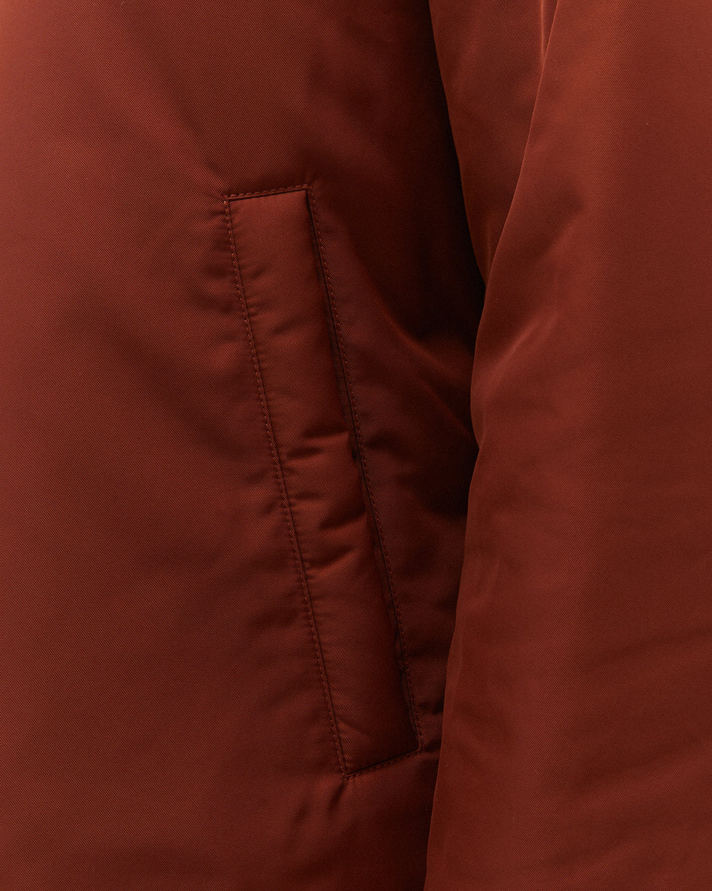Parka corta de mujer acolchada
