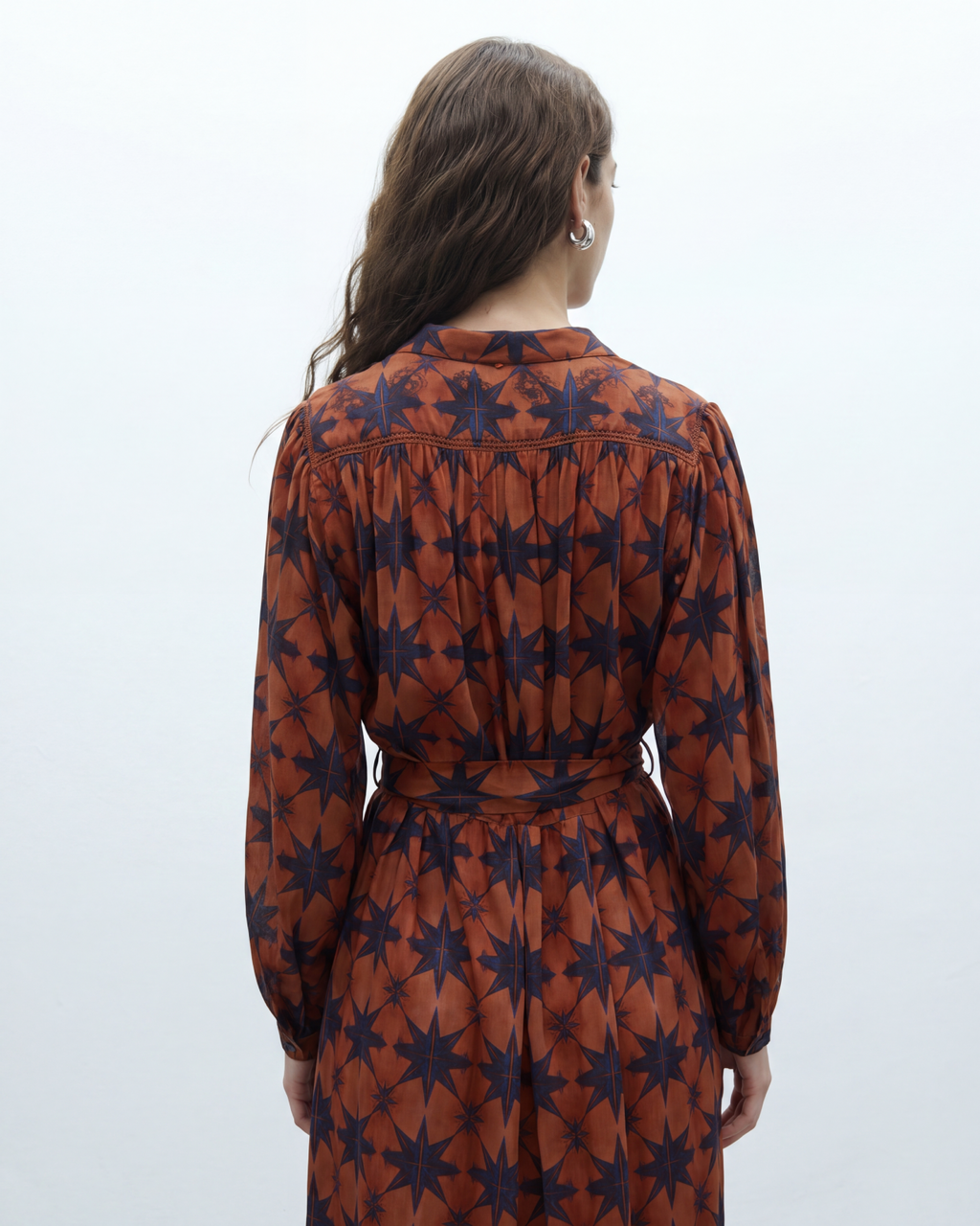 Vestido largo camisero estampado geométrico