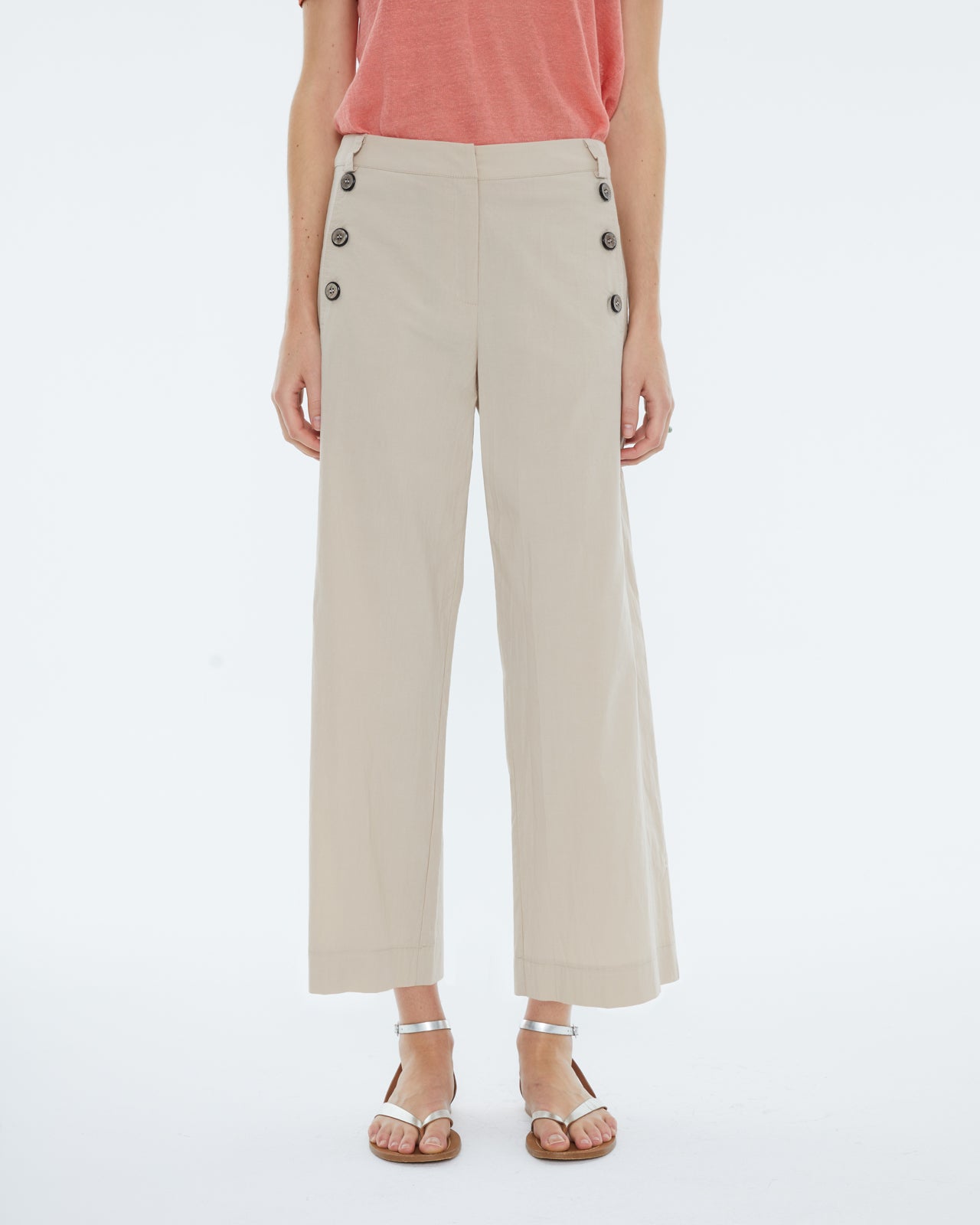 Pantalón culotte de mujer.