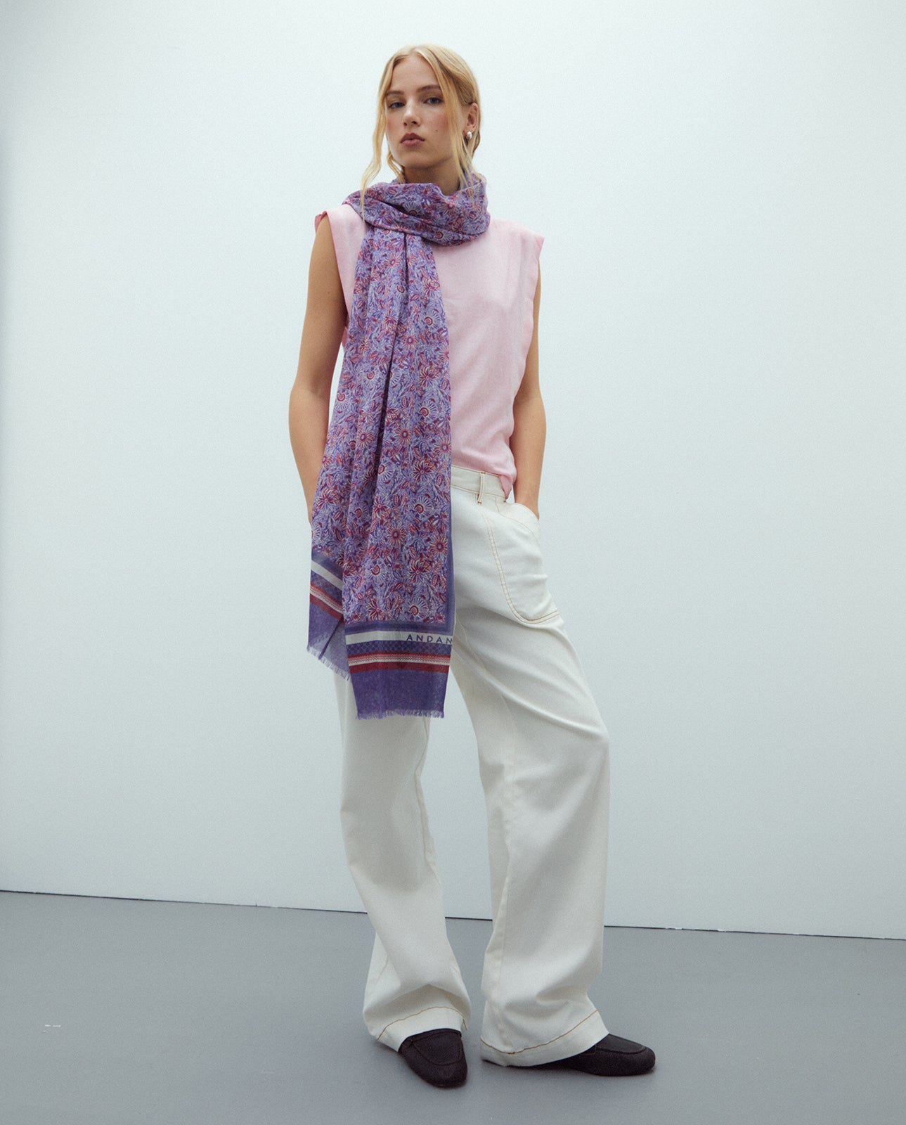 Fulard de algodón estampado floral