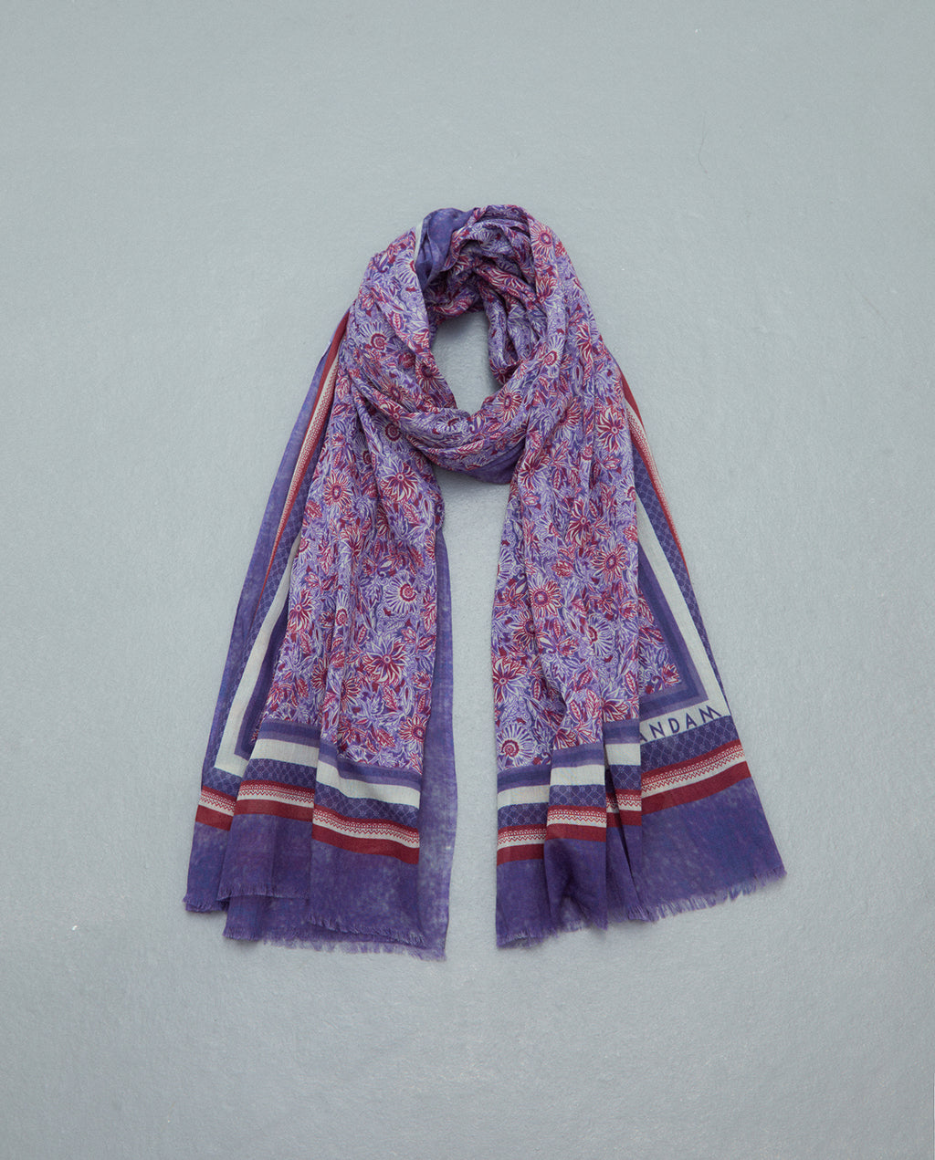 Fulard de algodón estampado floral