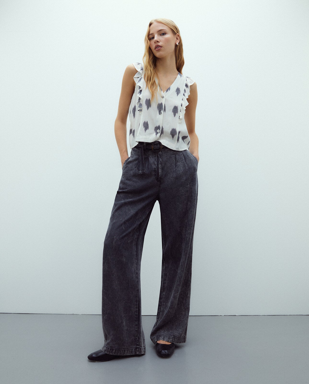 Blusa de mujer estampada efecto chaleco