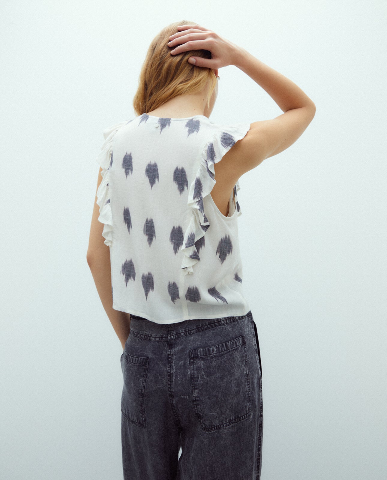 Blusa de mujer estampada efecto chaleco