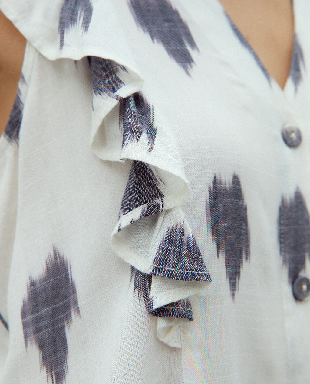 Blusa de mujer estampada efecto chaleco