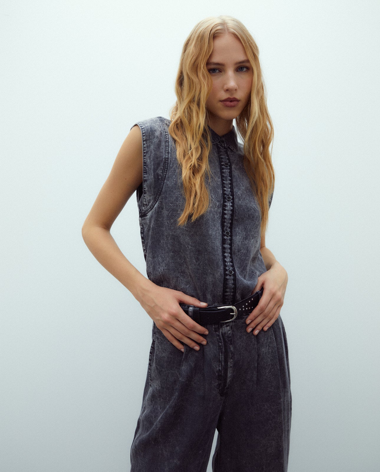 Camisa de mujer en tencel tindado