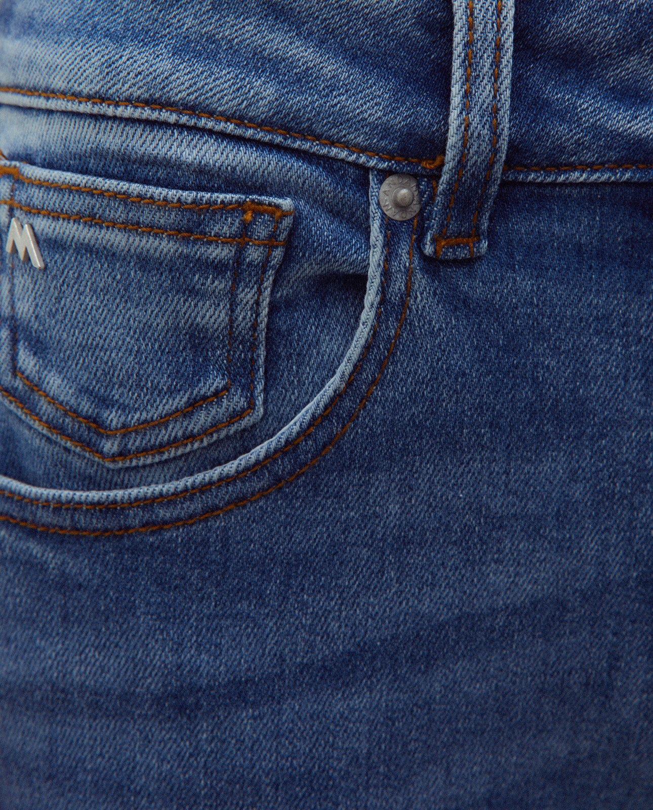 Vaquero ancho de mujer tiro alto y cremallera