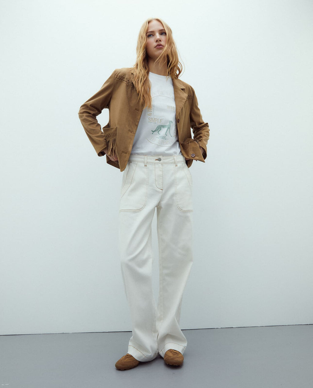 Vaquero recto de mujer tiro alto con cremallera