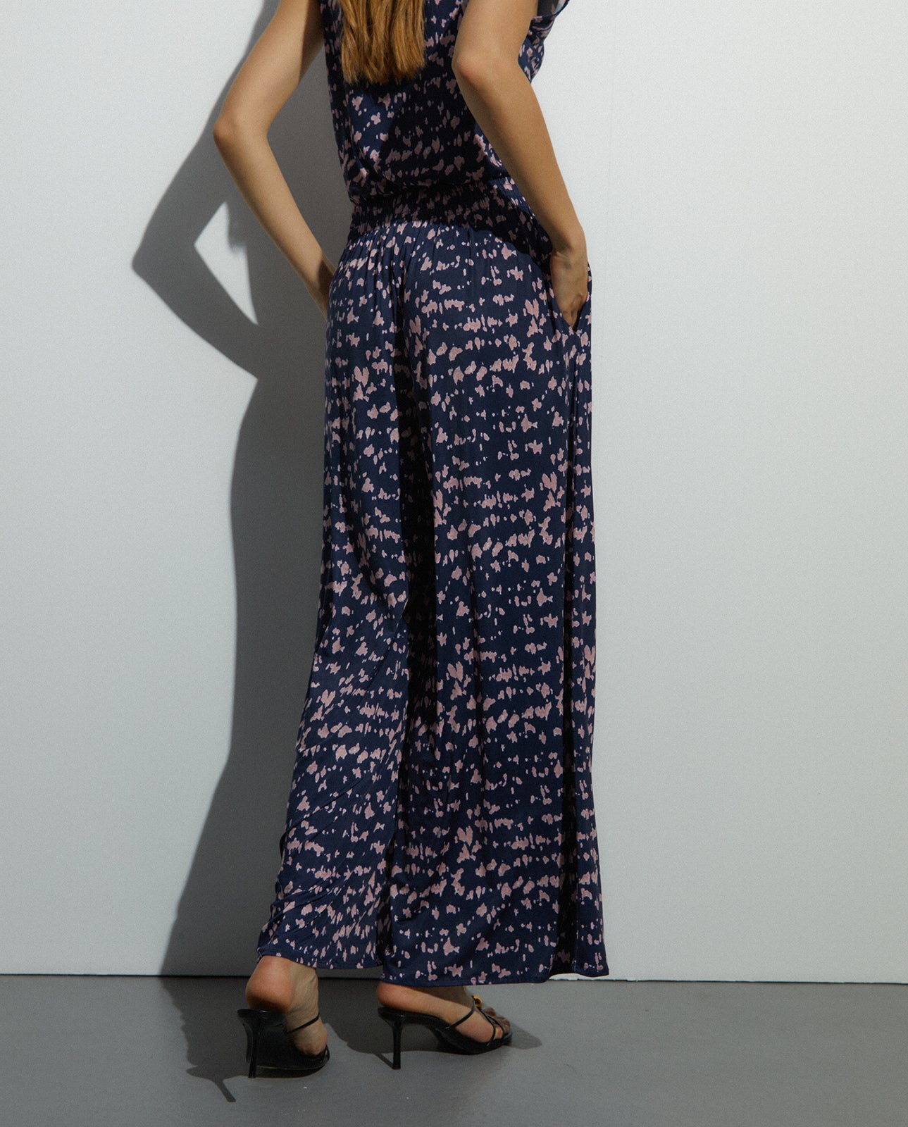 Pantalón ancho de mujer en punto cintura elástica