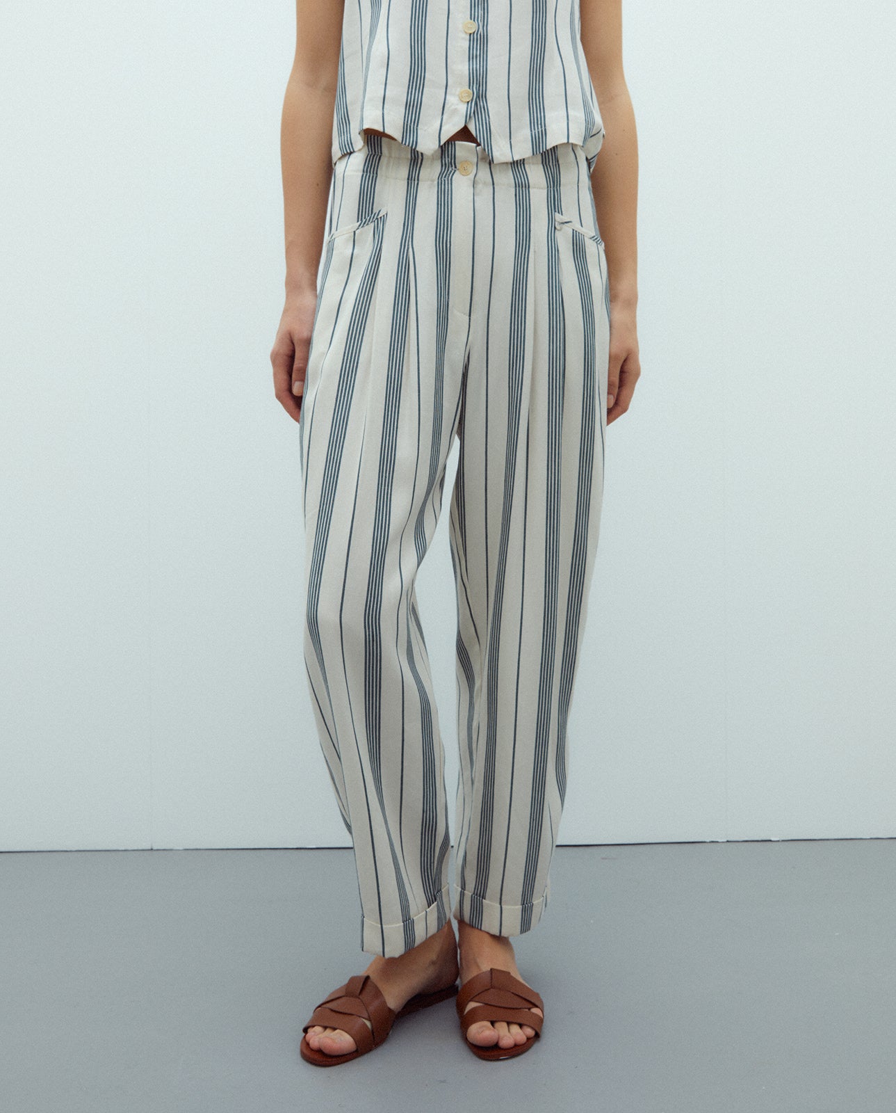 Pantalón de mujer barrel cintura elástica