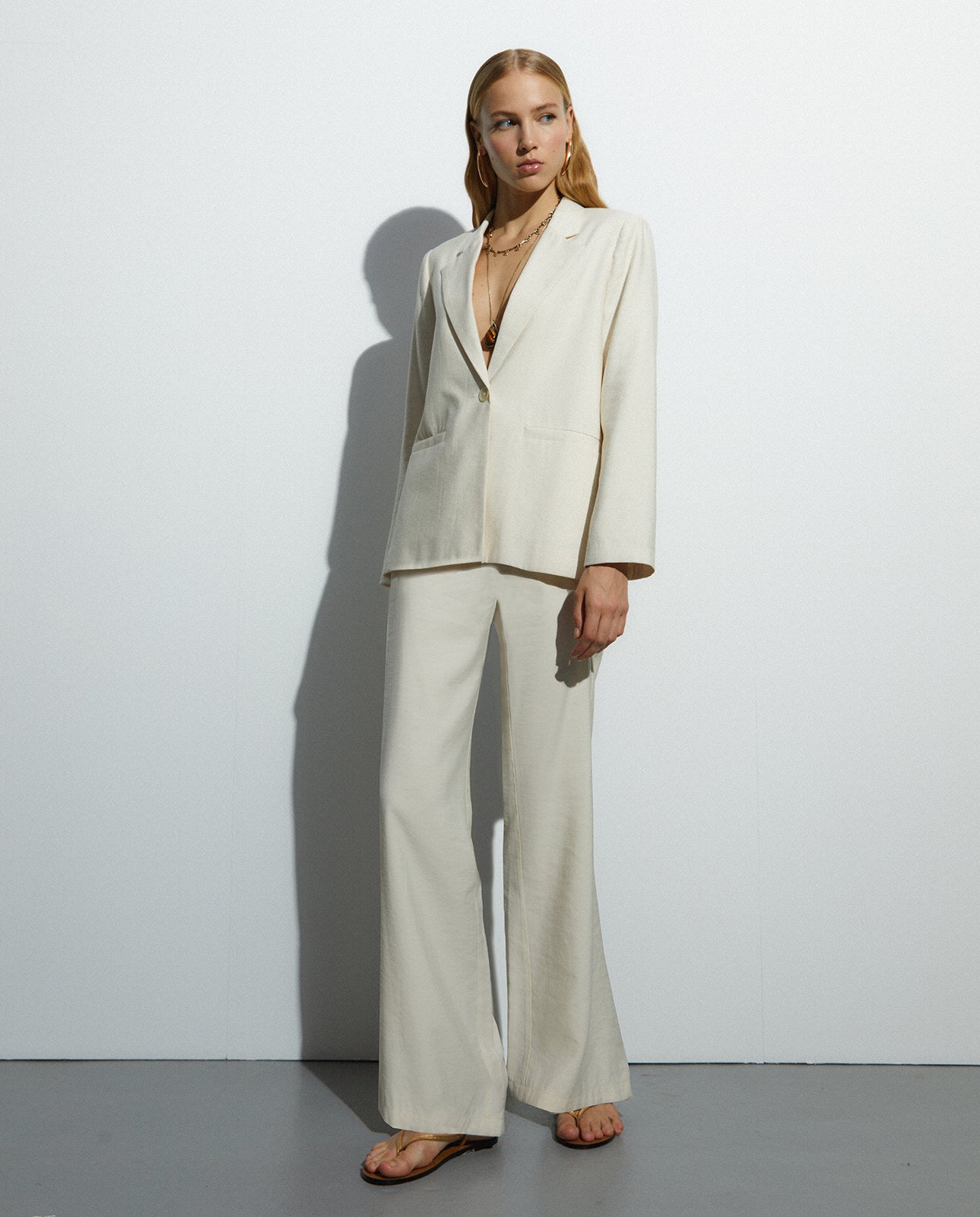 Pantalón de mujer efecto campana