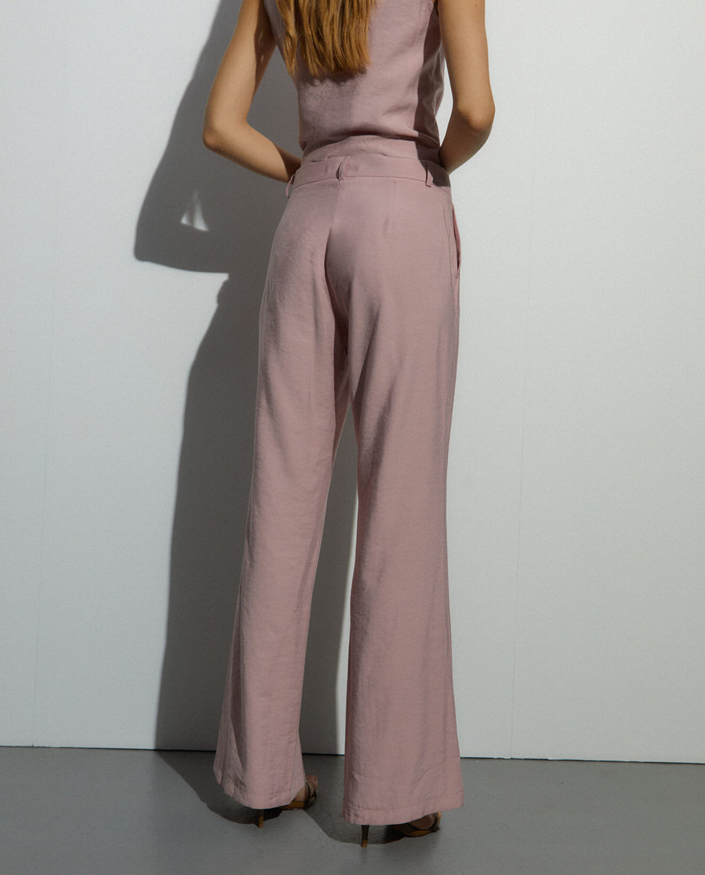 Pantalón de mujer efecto campana